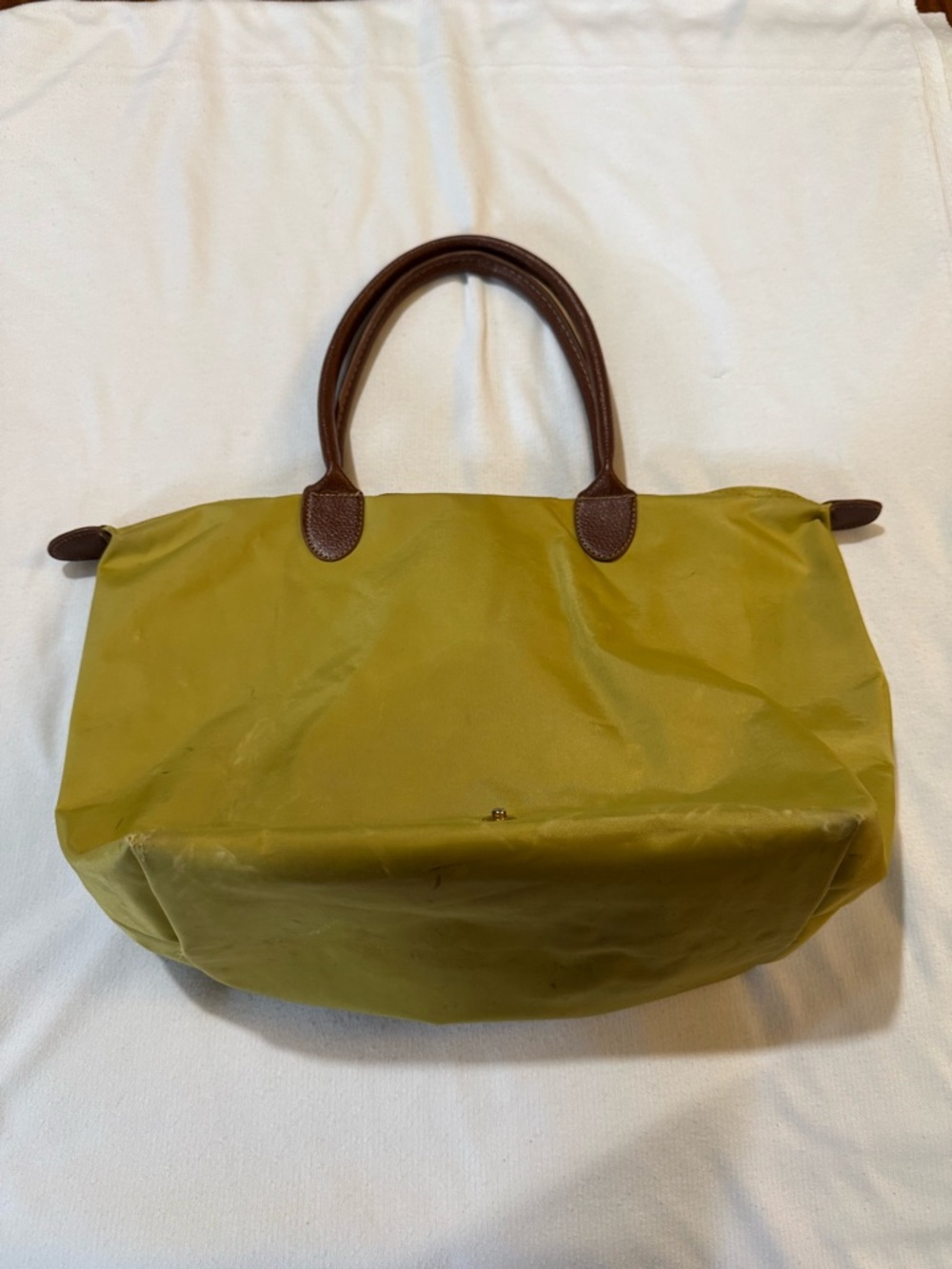 Longchamp Gold Color Handbag Tote Purse Large Leather Strap Vinyl Large